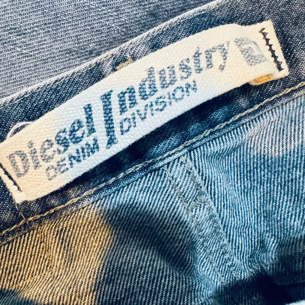 Vintage Y2K Diesel‎ Fanker Jeans Made in Italy SZ 28x32 Light Wash Bootcut 2001